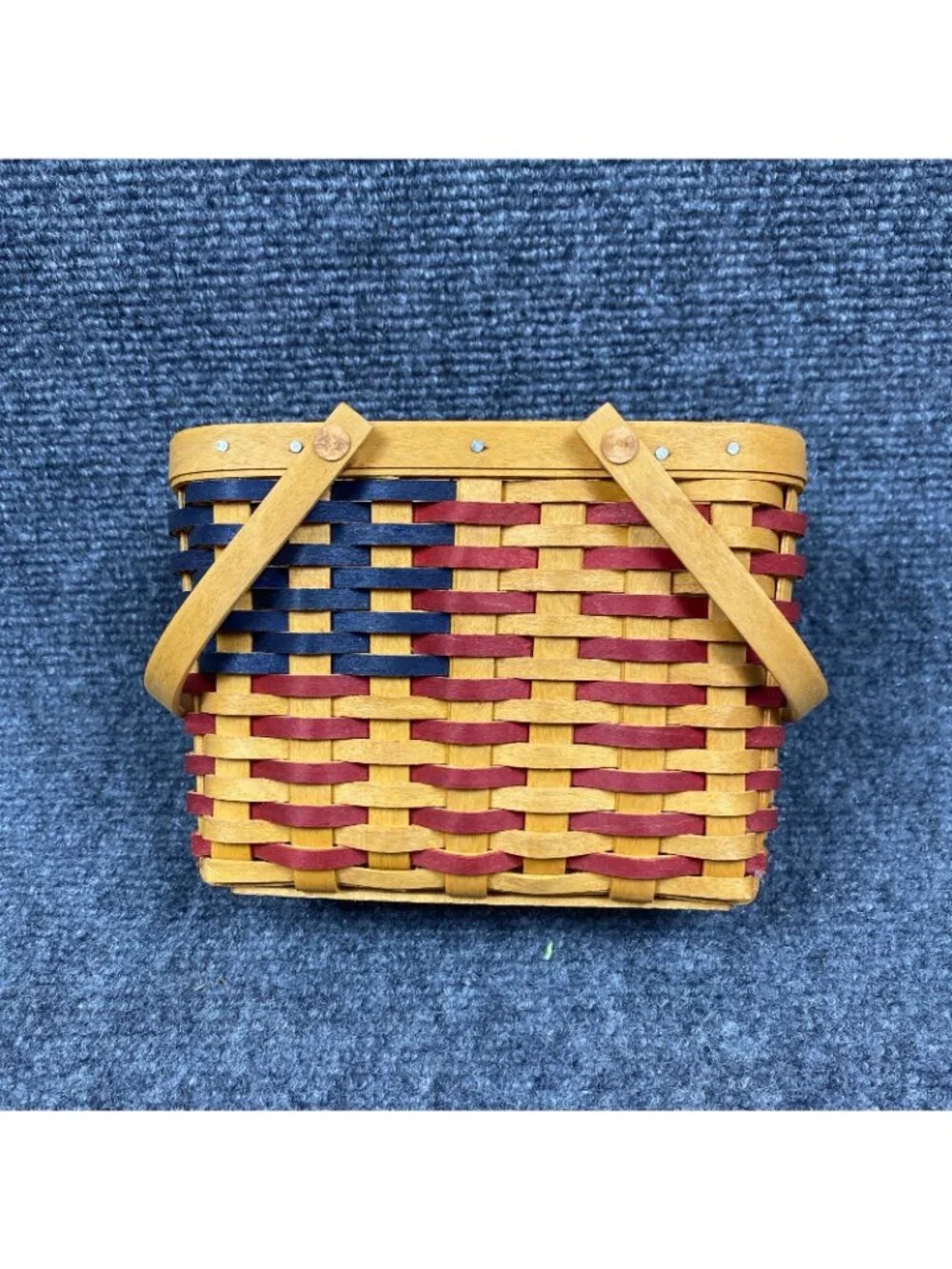 Longaberger 2002 Collectors Club Miniature Flag Basket Patriotic Protector COA